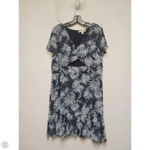 Dress Casual Short By Michael By Michael Kors In Blue. Size: Xl