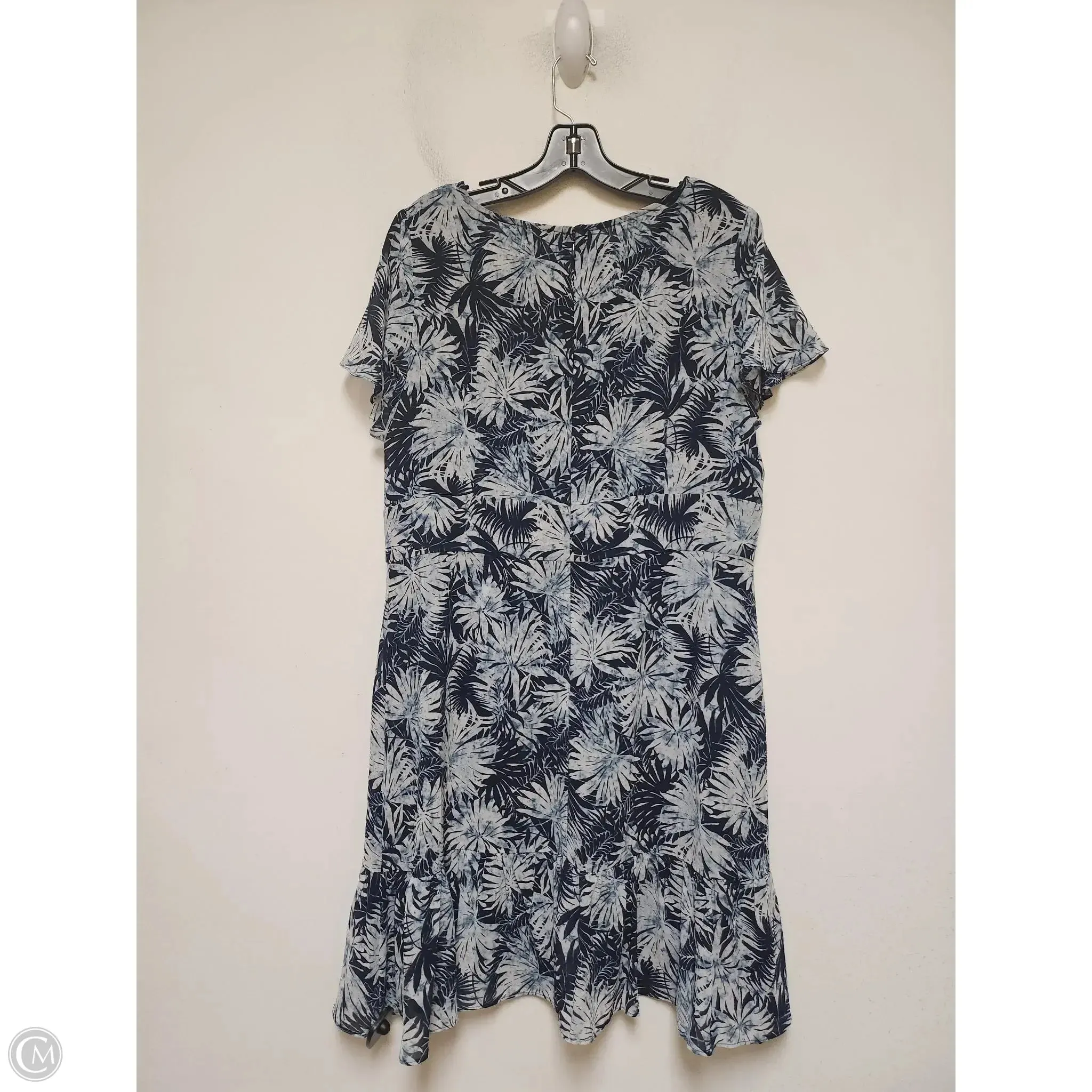Dress Casual Short By Michael By Michael Kors In Blue. Size: Xl